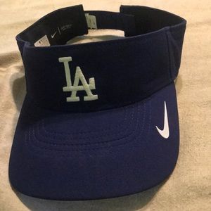La Dodgers Nike Drifit Visor | Poshmark